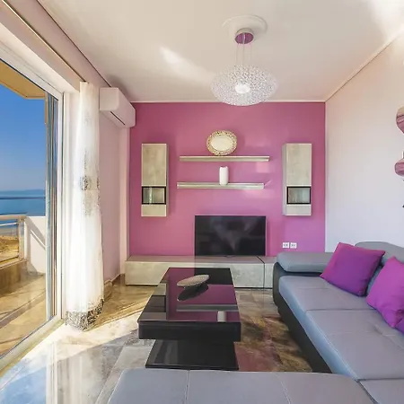 Coastal Charm Modern Seaside Escape *