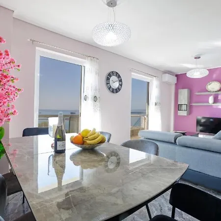 Coastal Charm Modern Seaside Escape