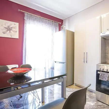 Апартаменты Coastal Charm Modern Seaside Escape