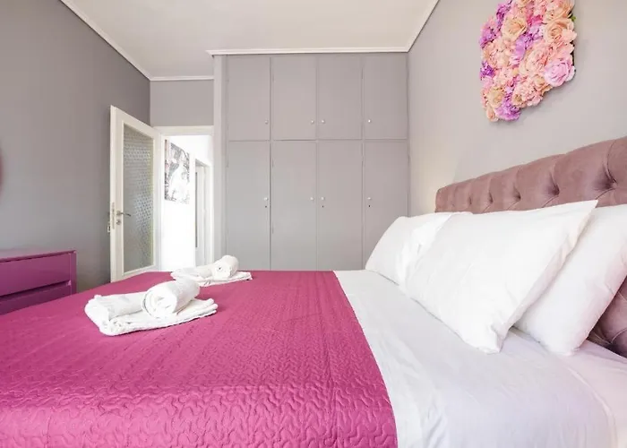 Apartamento Coastal Charm Modern Seaside Escape Calamata