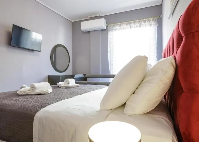 Coastal Charm Modern Seaside Escape *